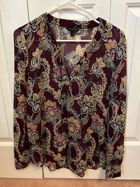 Banana Republic Women's Burgundy Floral Paisley V-Neck Tunic Blouse